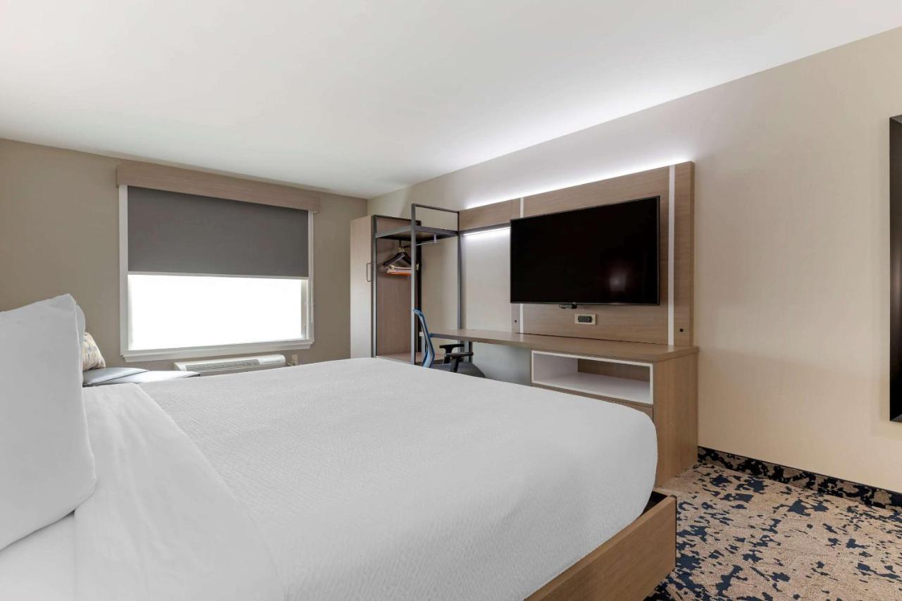 מוסקוגי Comfort Inn & Suites מראה חיצוני תמונה