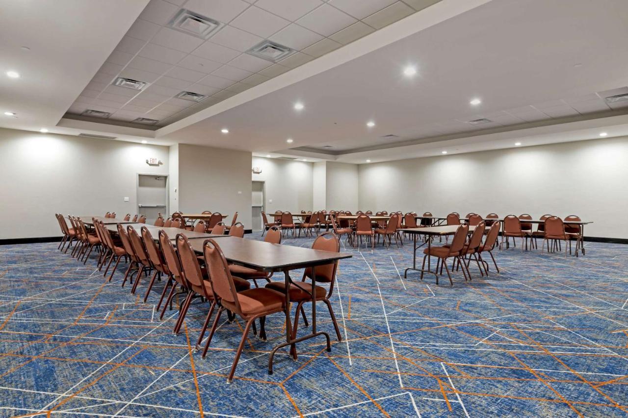 מוסקוגי Comfort Inn & Suites מראה חיצוני תמונה