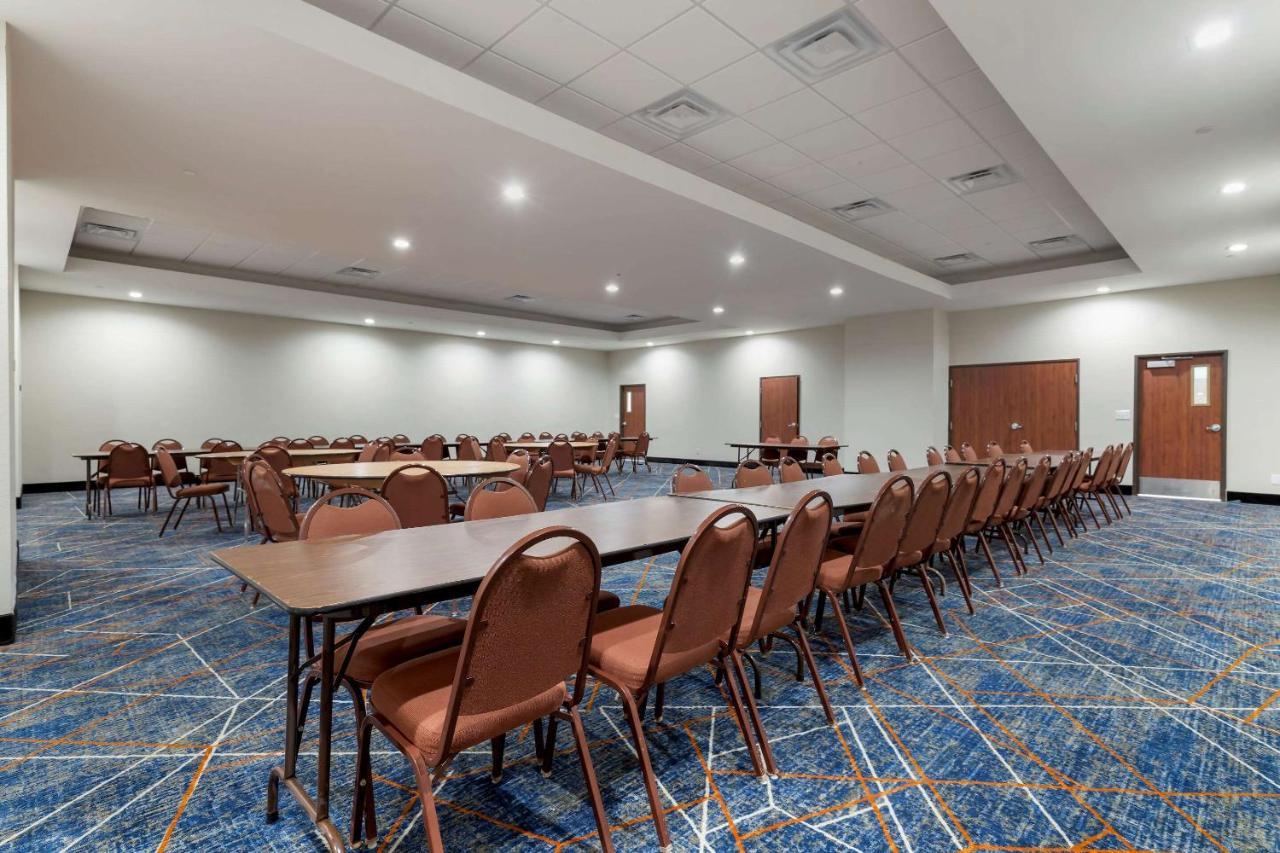 מוסקוגי Comfort Inn & Suites מראה חיצוני תמונה